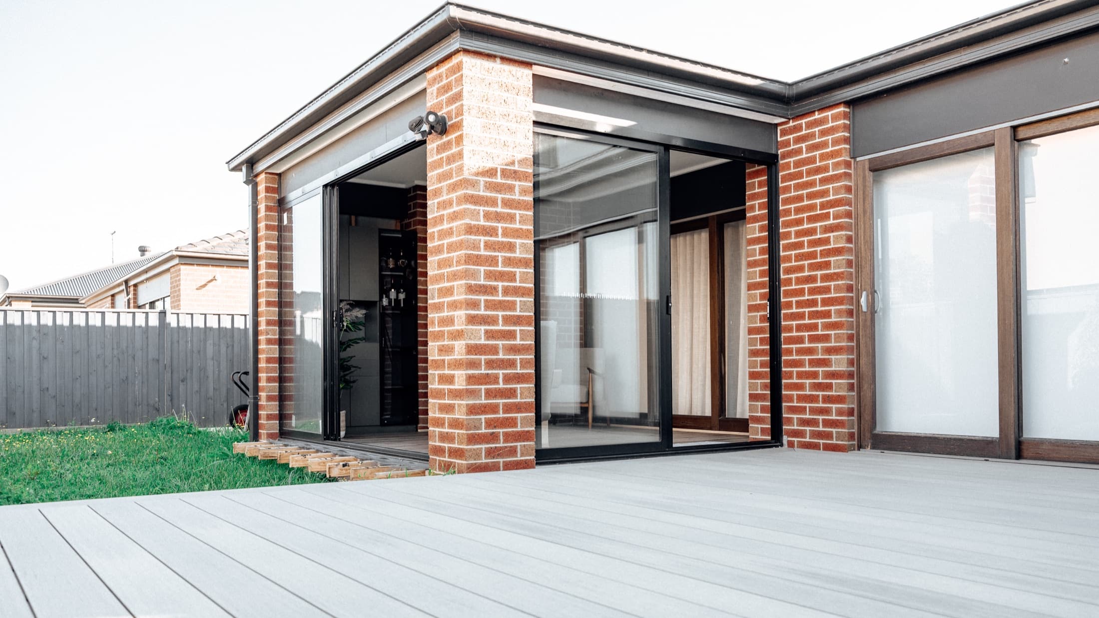 Documented South East Melbourne indoor and outdoor extension shown as regional evidence for Beaconsfield homeowners